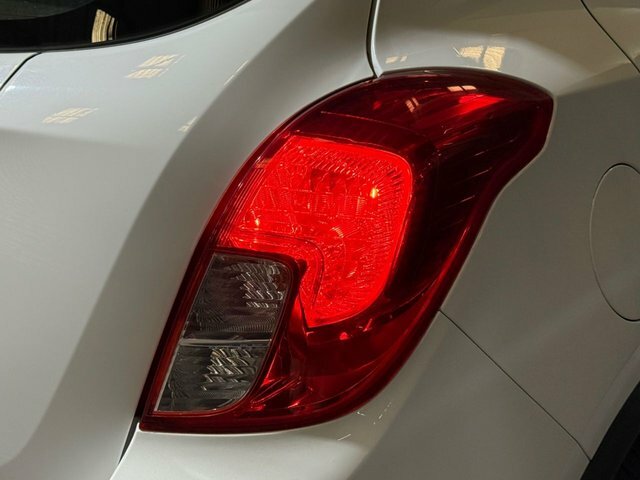 Vauxhall Mokka Hatchback Black #25
