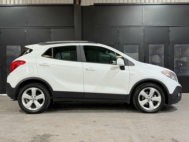 Vauxhall Mokka Cdti Exclusiv Suv White #3
