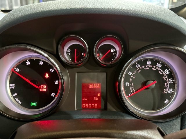 Vauxhall Mokka Hatchback Black #15