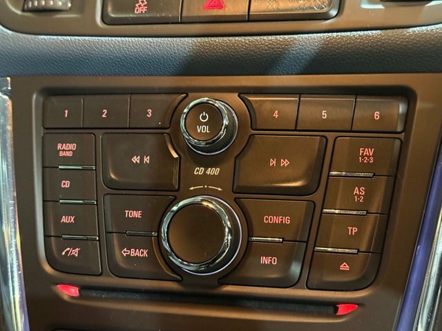 Vauxhall Mokka Hatchback Black #36