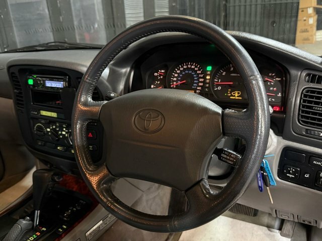 Toyota Land Cruiser Amazon Td VX Silver #7