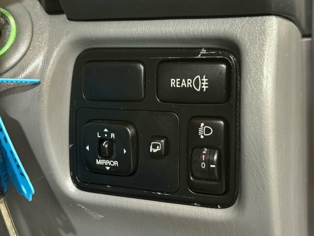 Toyota Land Cruiser Amazon Td VX Silver #40