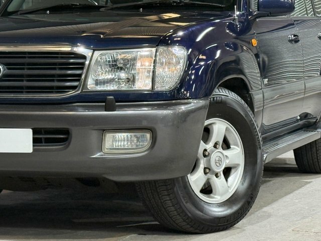 Toyota Land Cruiser Amazon Td VX Silver #21