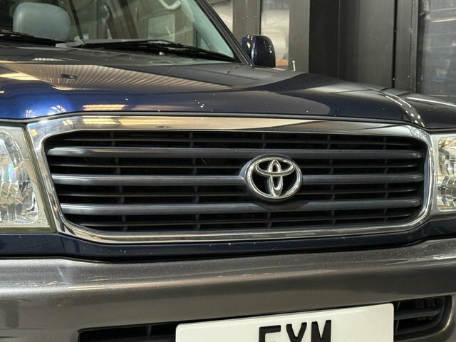 Toyota Land Cruiser Amazon Td VX Silver #20