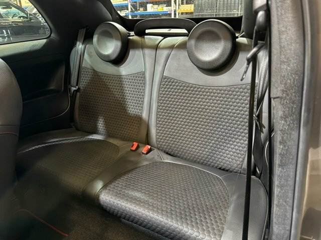 Fiat 500C 1.2 Lounge Pink #44
