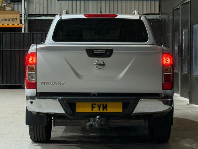 Nissan Navara Dci Tekna Pickup Double Silver #6