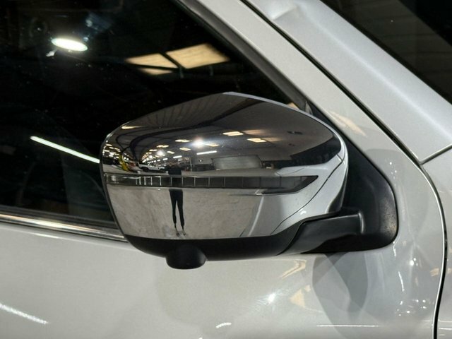 Nissan Navara Dci Tekna Silver #67