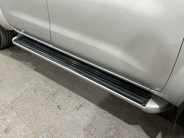 Nissan Navara Dci Tekna Silver #79