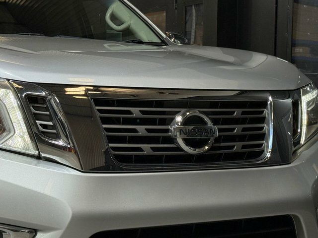 Nissan Navara Dci Tekna Silver #21