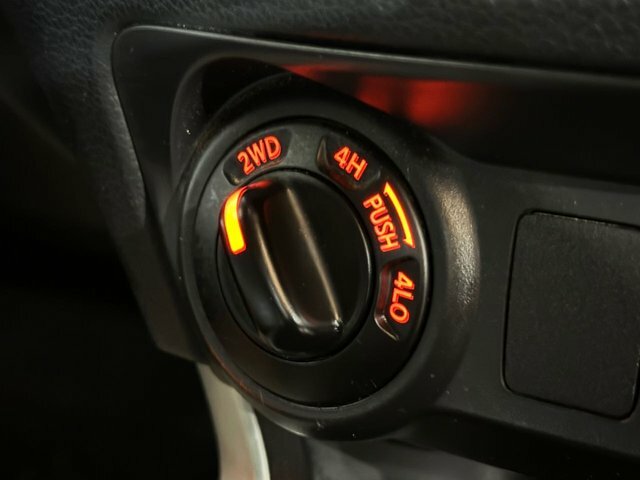 Nissan Navara Dci Tekna Silver #41