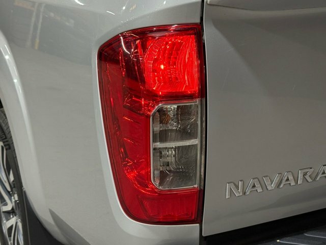Nissan Navara Dci Tekna Silver #23