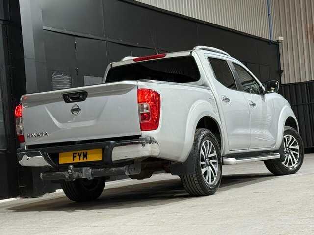 Nissan Navara Dci Tekna Silver #72