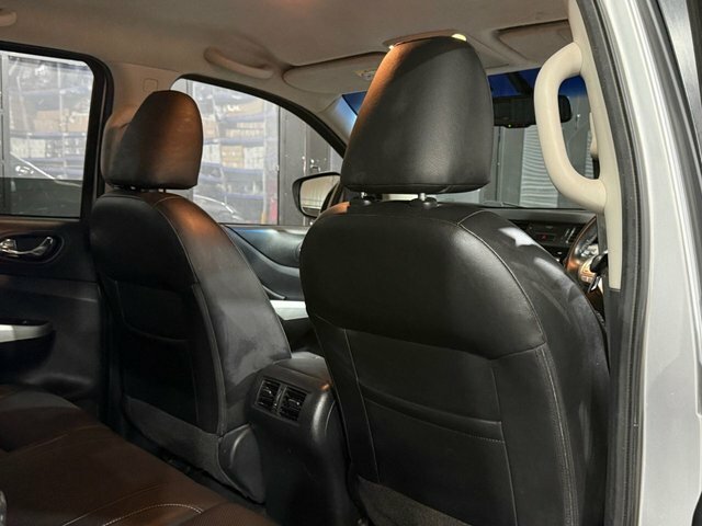 Nissan Navara Dci Tekna Silver #59