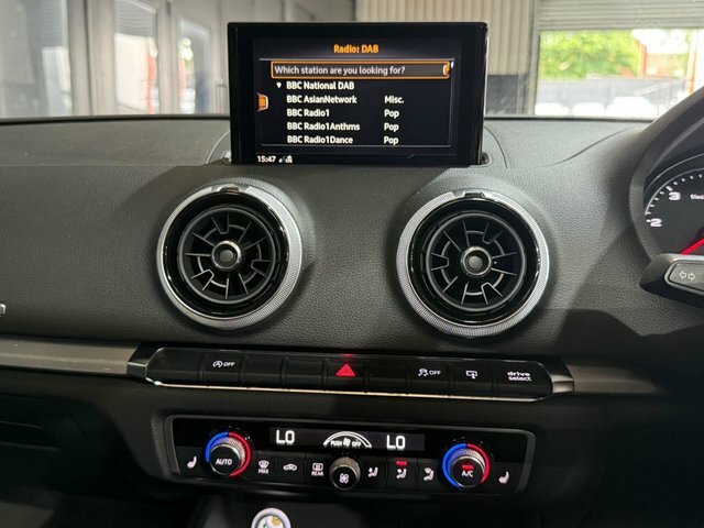 Audi A3 1.4 Tfsi E-tron Sportback Plug-in Hybri Blue #64