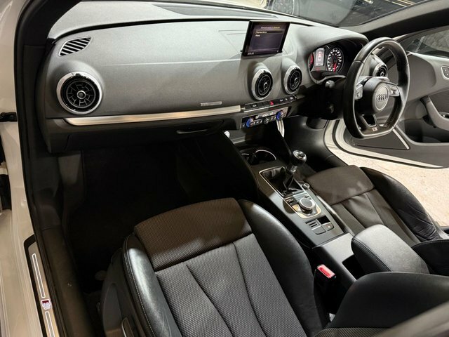 Audi A3 1.4 Tfsi E-tron Sportback Plug-in Hybri Blue #68