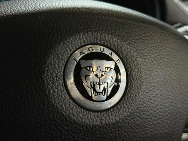 Jaguar XF 2.2D 200 Luxury Red #50