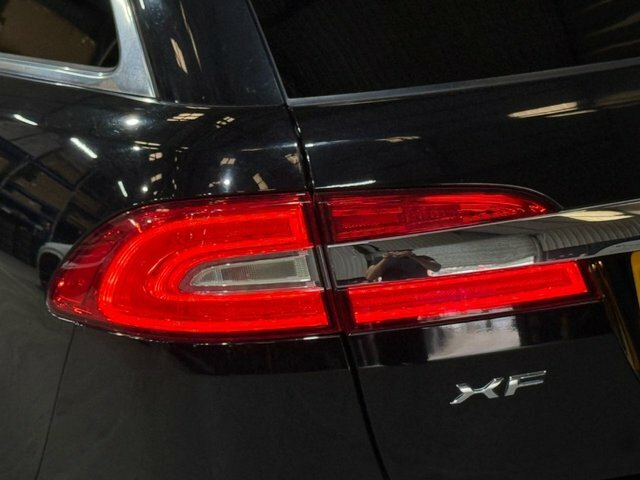 Jaguar XF 2.2D 200 Luxury Red #8