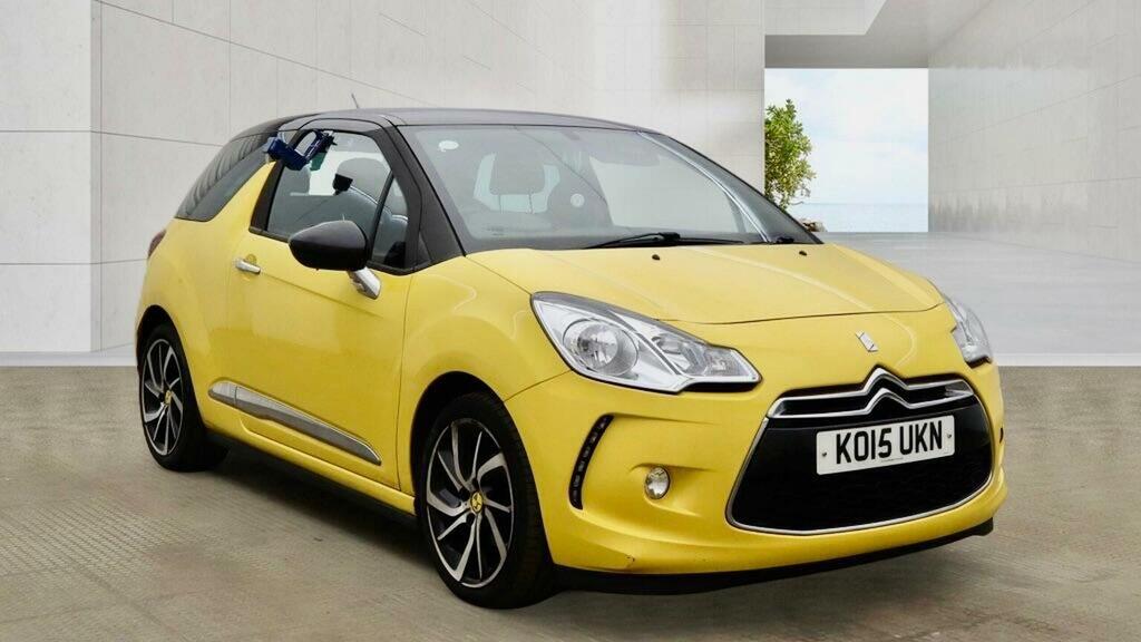 DS DS 3 Hatchback 1.2 Puretech Dstyle Nav Euro 6 Ss Yellow