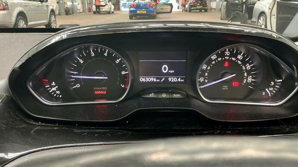 Peugeot 208 1.2 Vti Access  #9