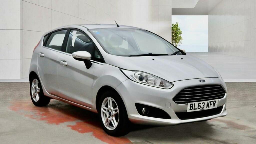 Ford Fiesta 1.25 Zetec Euro 5 Silver