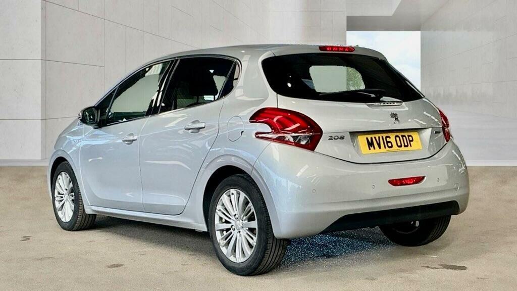 Peugeot 208 Hatchback 1.2 Puretech Allure Eat Euro 6 Ss Silver #4