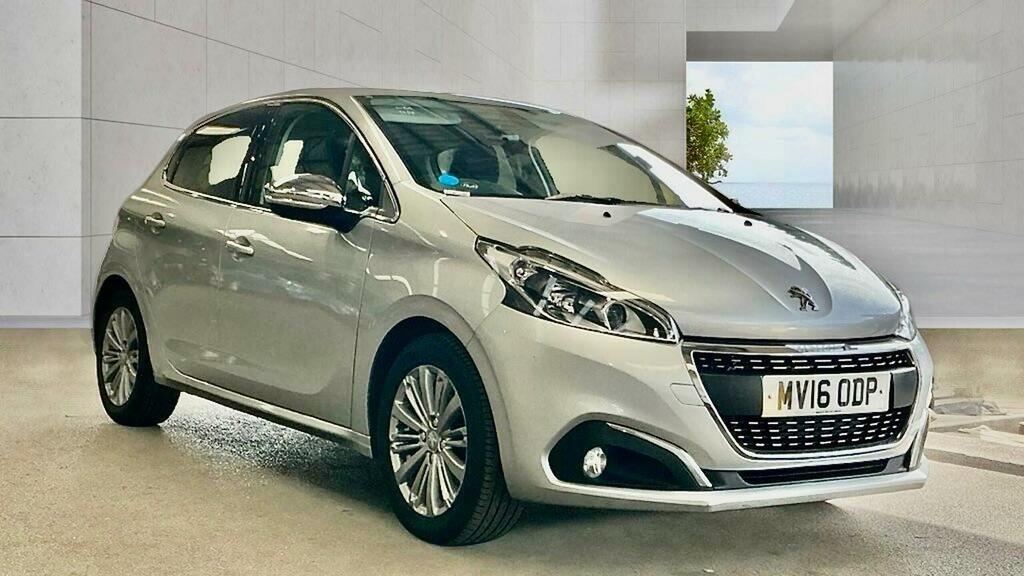 Peugeot 208 Hatchback 1.2 Puretech Allure Eat Euro 6 Ss Silver