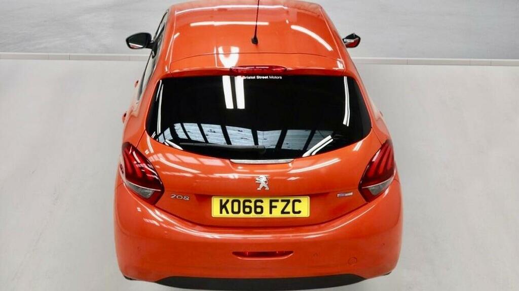Peugeot 208 Hatchback 1.2 Puretech Allure Euro 6 201766 Orange #5