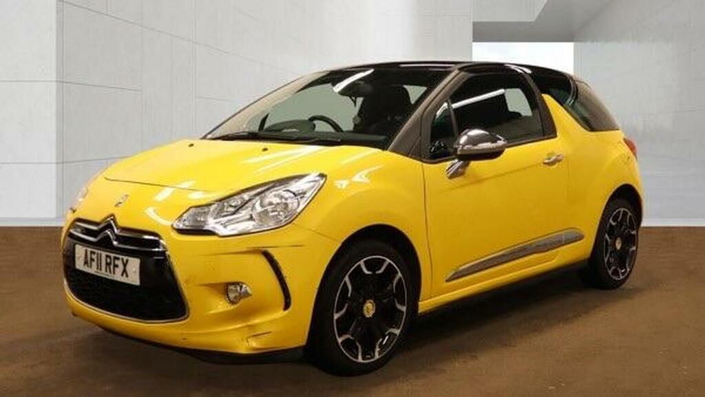 Citroen DS3 1.6 Vti Dstyle Euro 5 Yellow #3