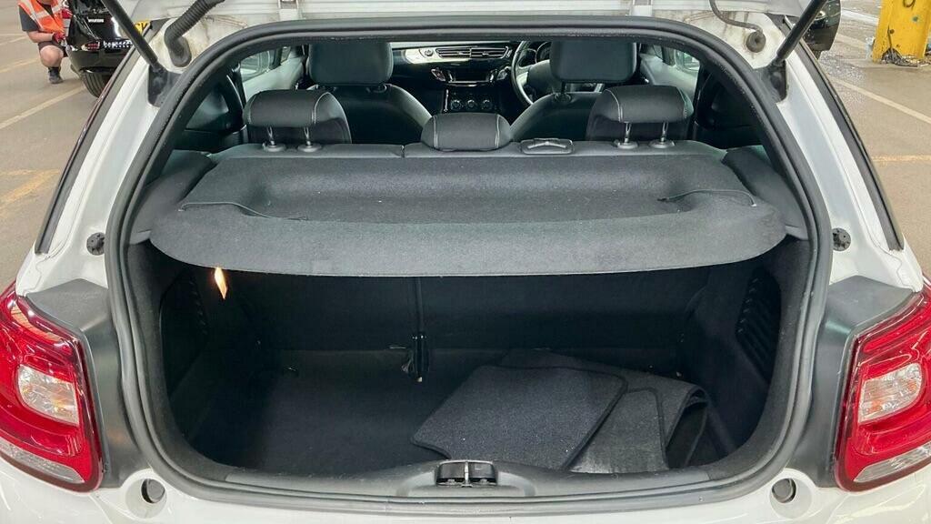 Citroen DS3  White #7
