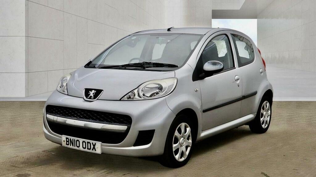 Peugeot 107 1.0 12V Urban 2 Tronic Euro 4 Silver #3