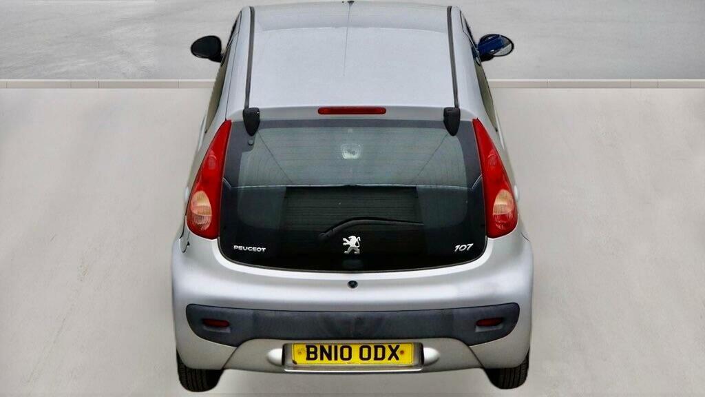 Peugeot 107 1.0 12V Urban 2 Tronic Euro 4 Silver #6
