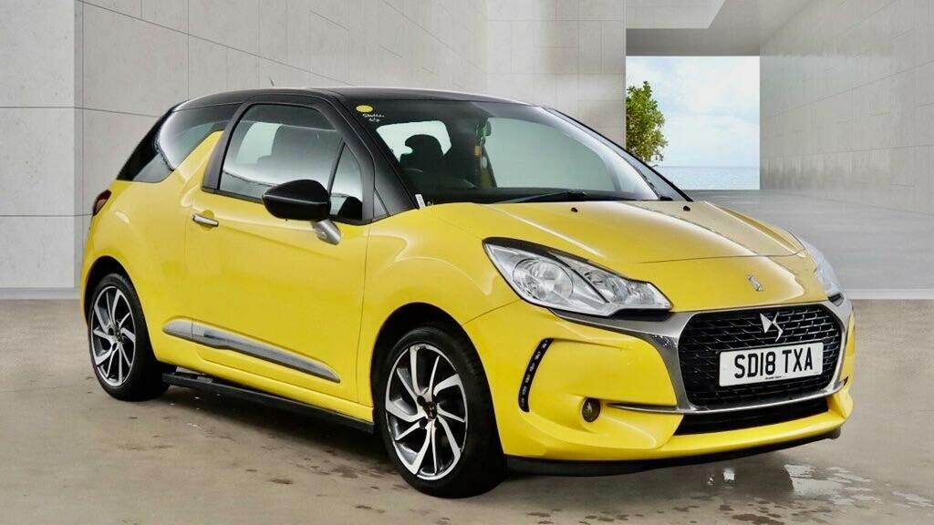 DS DS 3 1.2 Puretech Connected Chic Euro 6 Yellow
