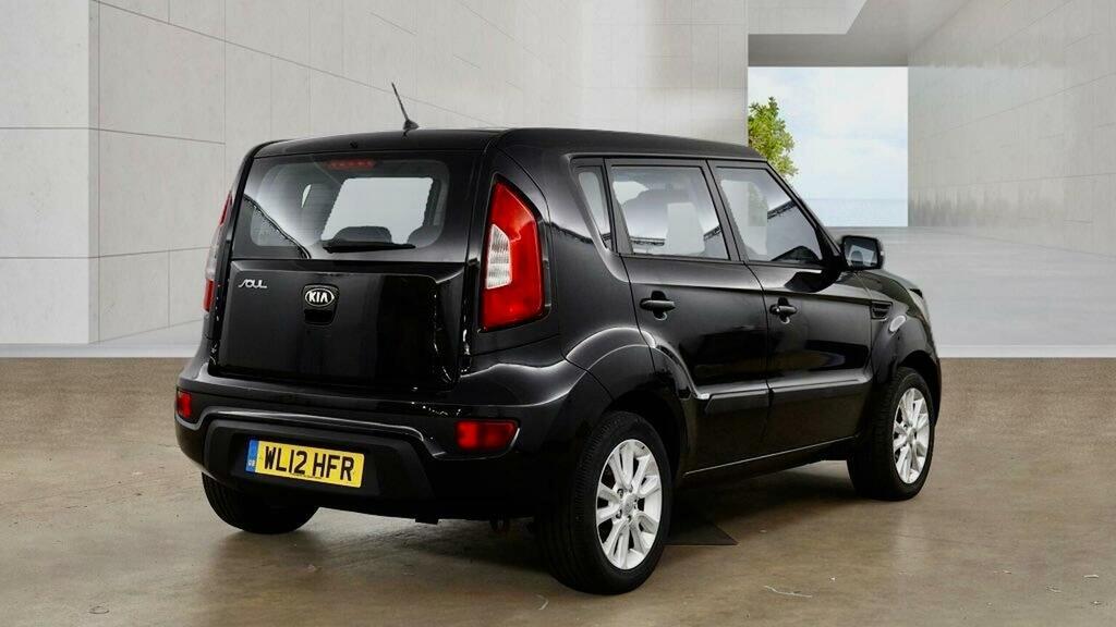 Kia Soul Diesel Black #7