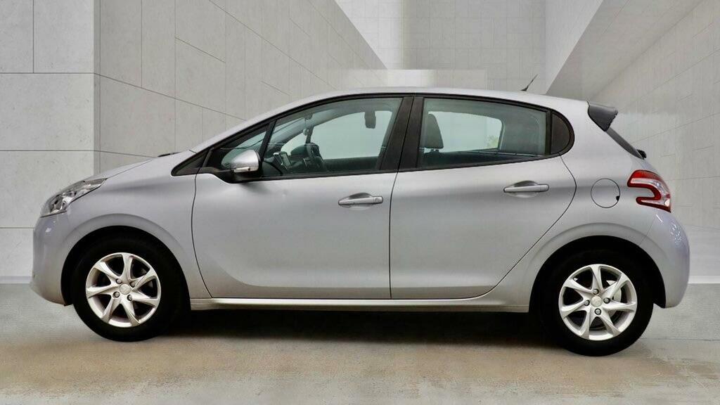 Peugeot 208 1.4 E-hdi Active Egc Euro 5 Ss Silver #4