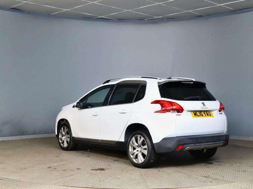 Peugeot 2008 1.2 Puretech Feline Euro 6 Ss Mistral White #4
