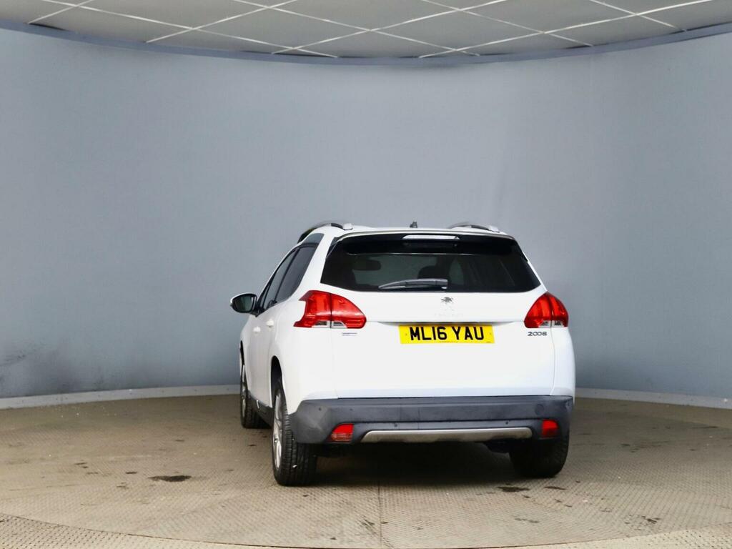 Peugeot 2008 1.2 Puretech Feline Euro 6 Ss Mistral White #5