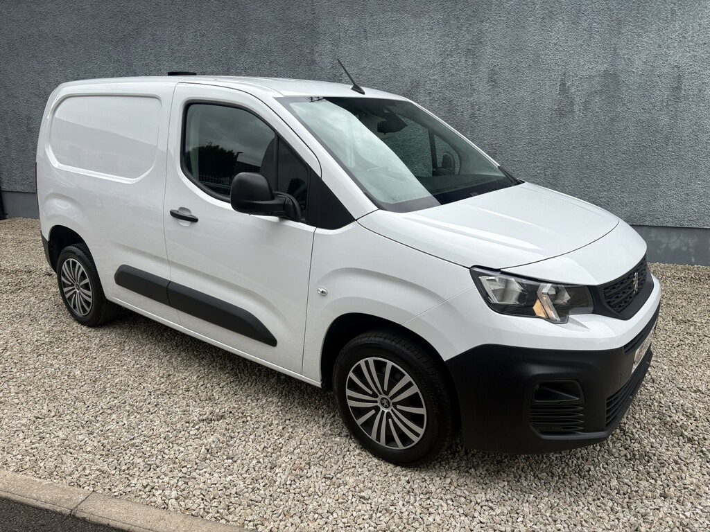 Peugeot Partner Panel Van 1.5 Partner Standard 1000 Professional P AF23DHV White #3