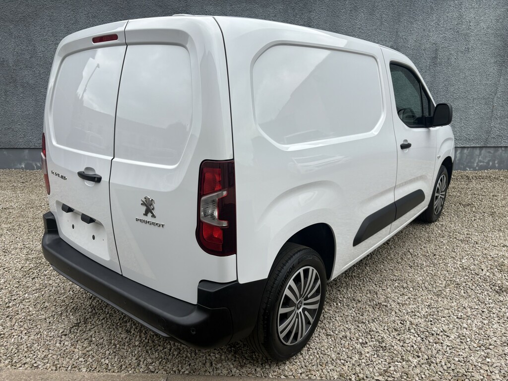 Peugeot Partner Panel Van 1.5 Partner Standard 1000 Professional P AF23DHV White #6