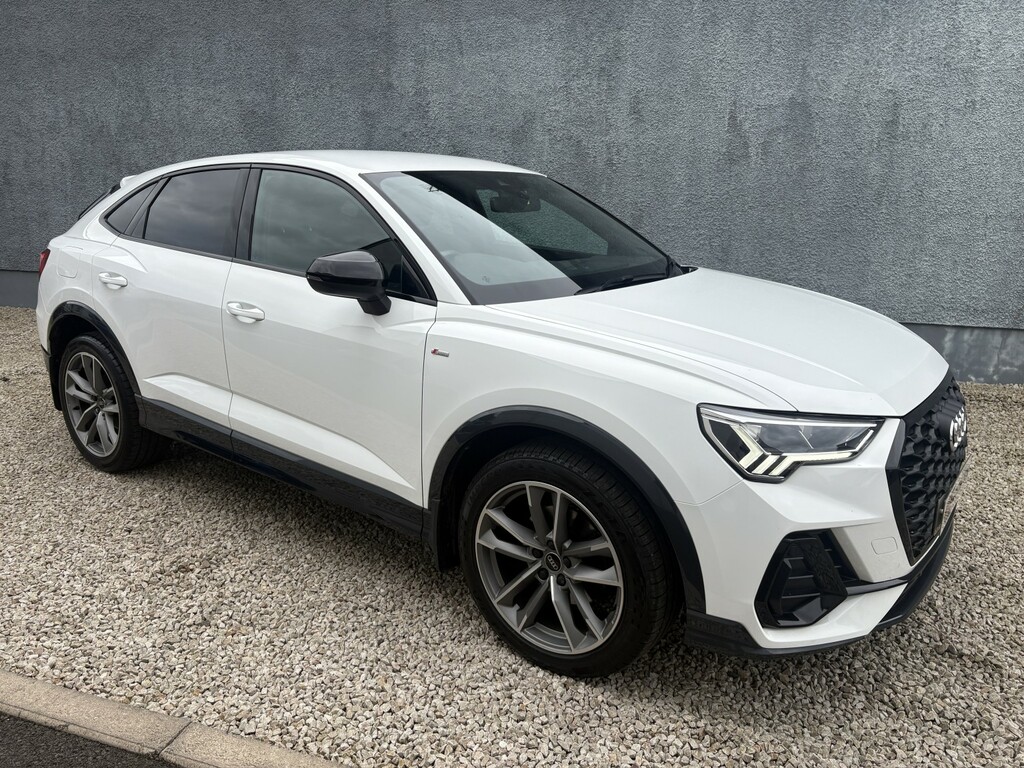 Audi Q3 Suv 1.5 Tfsi 35 Black Edition Sportback 202323 DE23OPW White #3