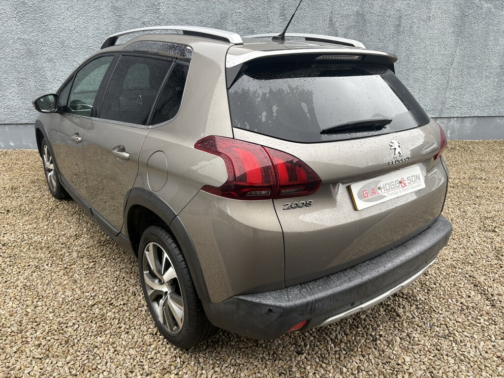 Peugeot 2008 1.2 Puretech Allure Grey #5