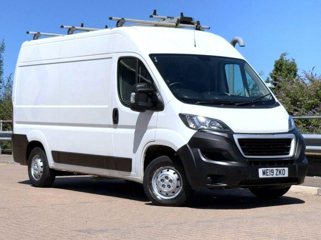 Peugeot Boxer 2.0 Bluehdi 335 Professional L2 H2 Euro 6 White