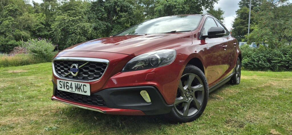 Volvo V40 Cross Country Hatchback 1.6 D2 Lux 2014 Red