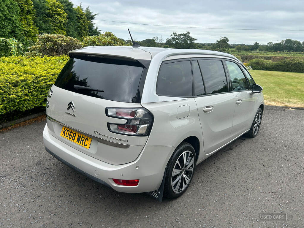 Citroen Grand C4 SpaceTourer 1.5 Bluehdi 130 Flair KO68WRC Brown #6