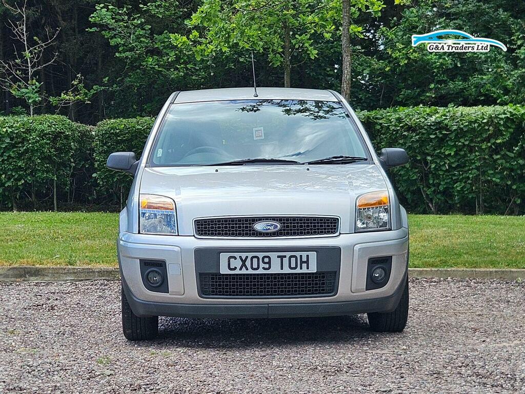 Ford Fusion 1.4 Zetec Climate 200909 Silver #2