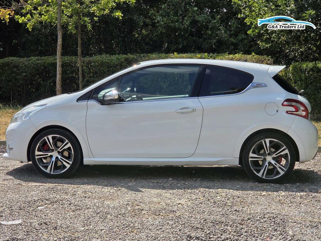 Peugeot 208 1.6 Thp Gti Euro 5 K444HUM White #4