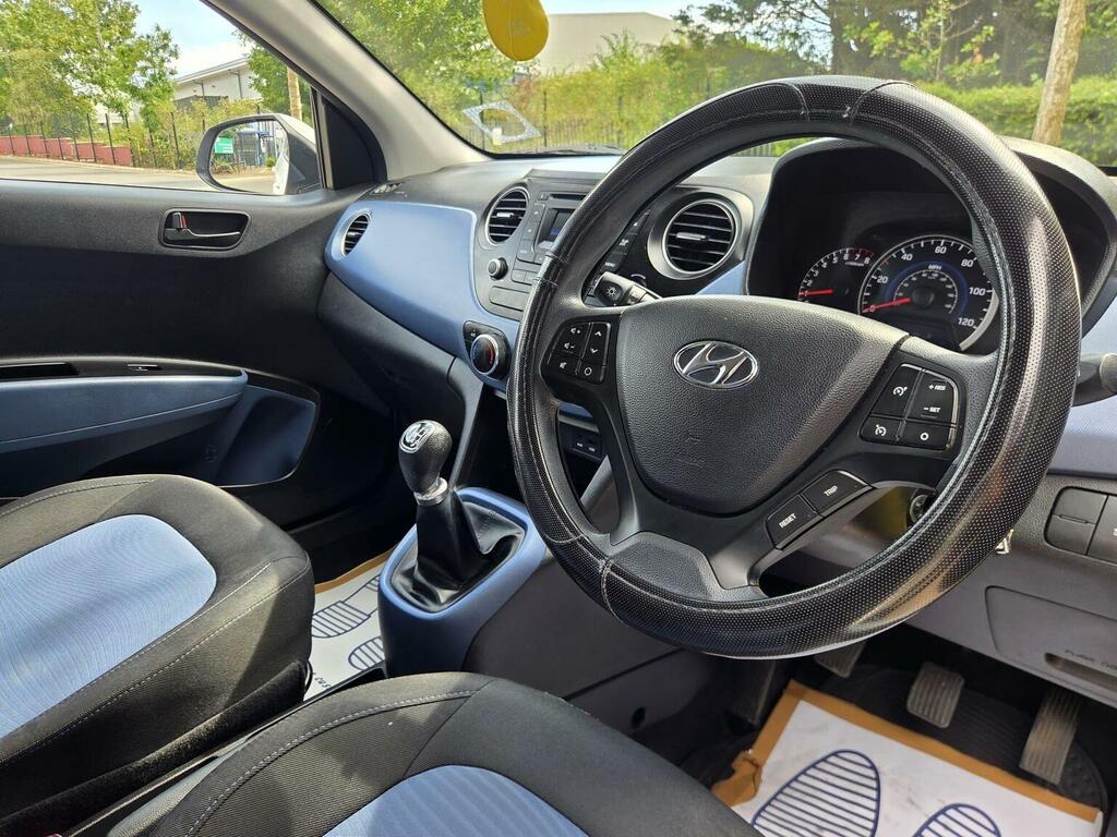 Hyundai I10 1.2 Se Hatchback Euro 5 87 Ps Blue #14