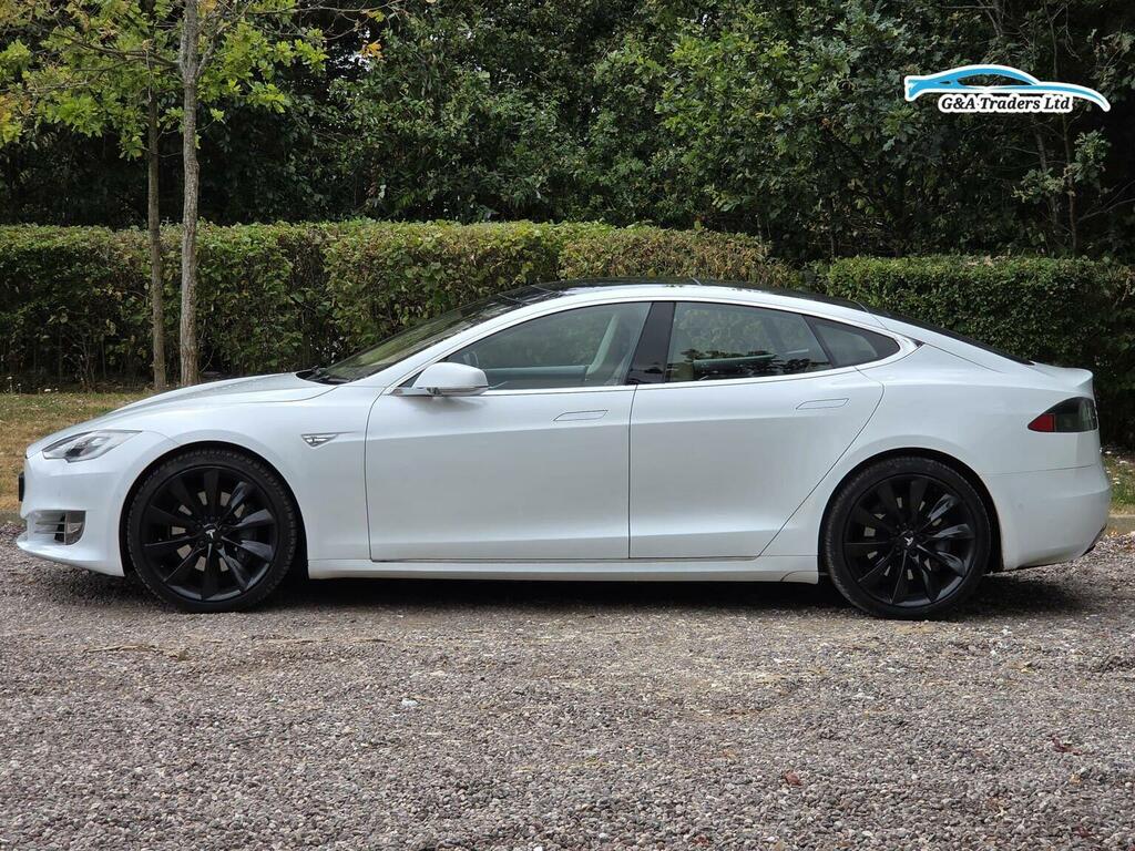 Tesla Model S Hatchback White #4