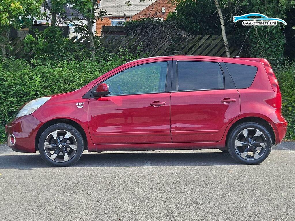 Nissan Note 1.6 16V N-tec Euro 5 Red #4
