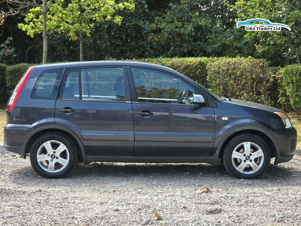 Ford Fusion Zetec 5-Door Grey #8