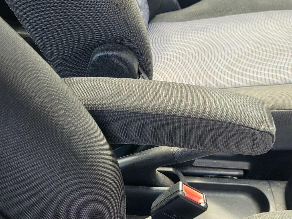 Ford Fusion Zetec 5-Door Grey #27